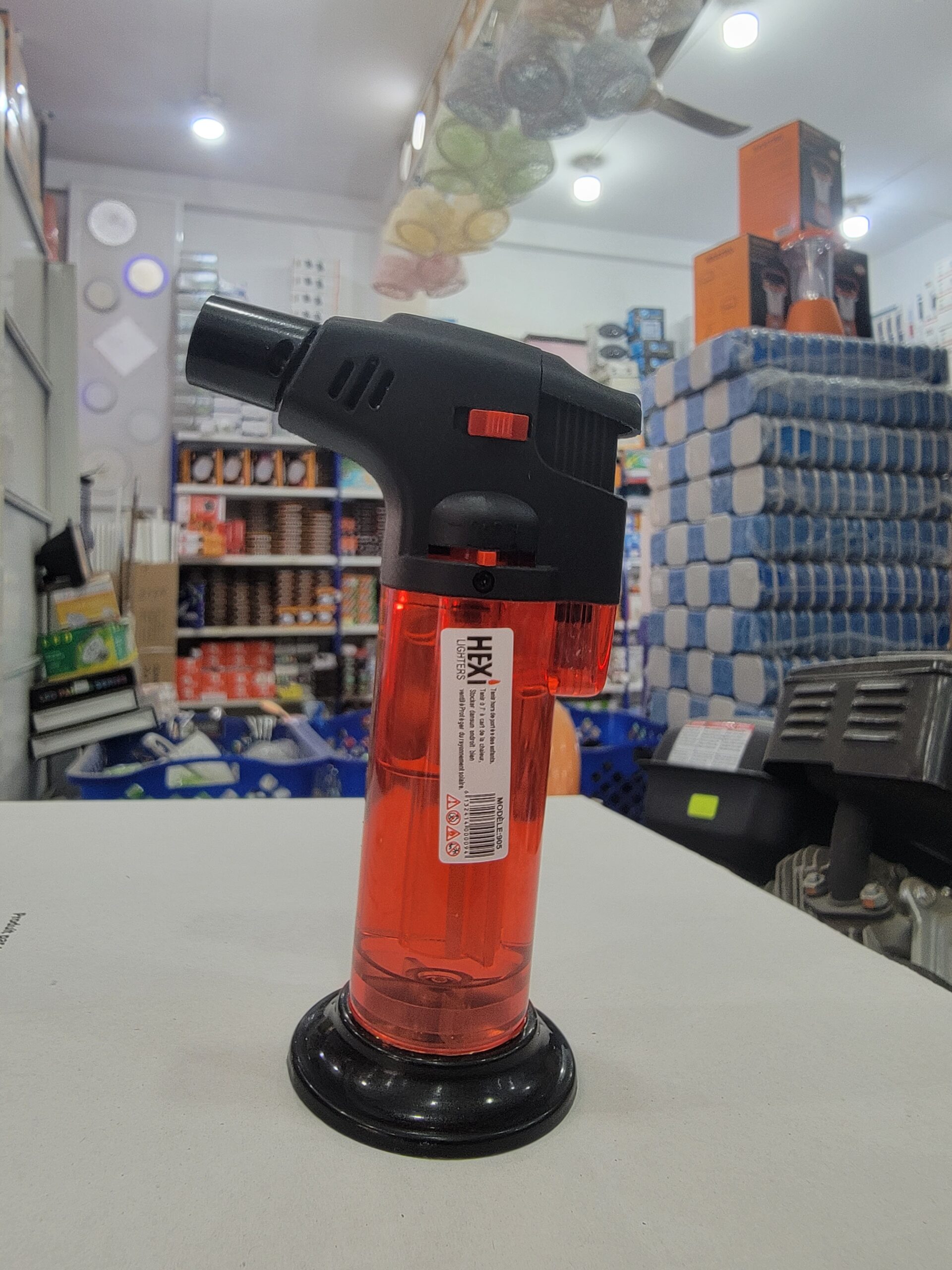 مشعل غاز قابل للشحن شفاف