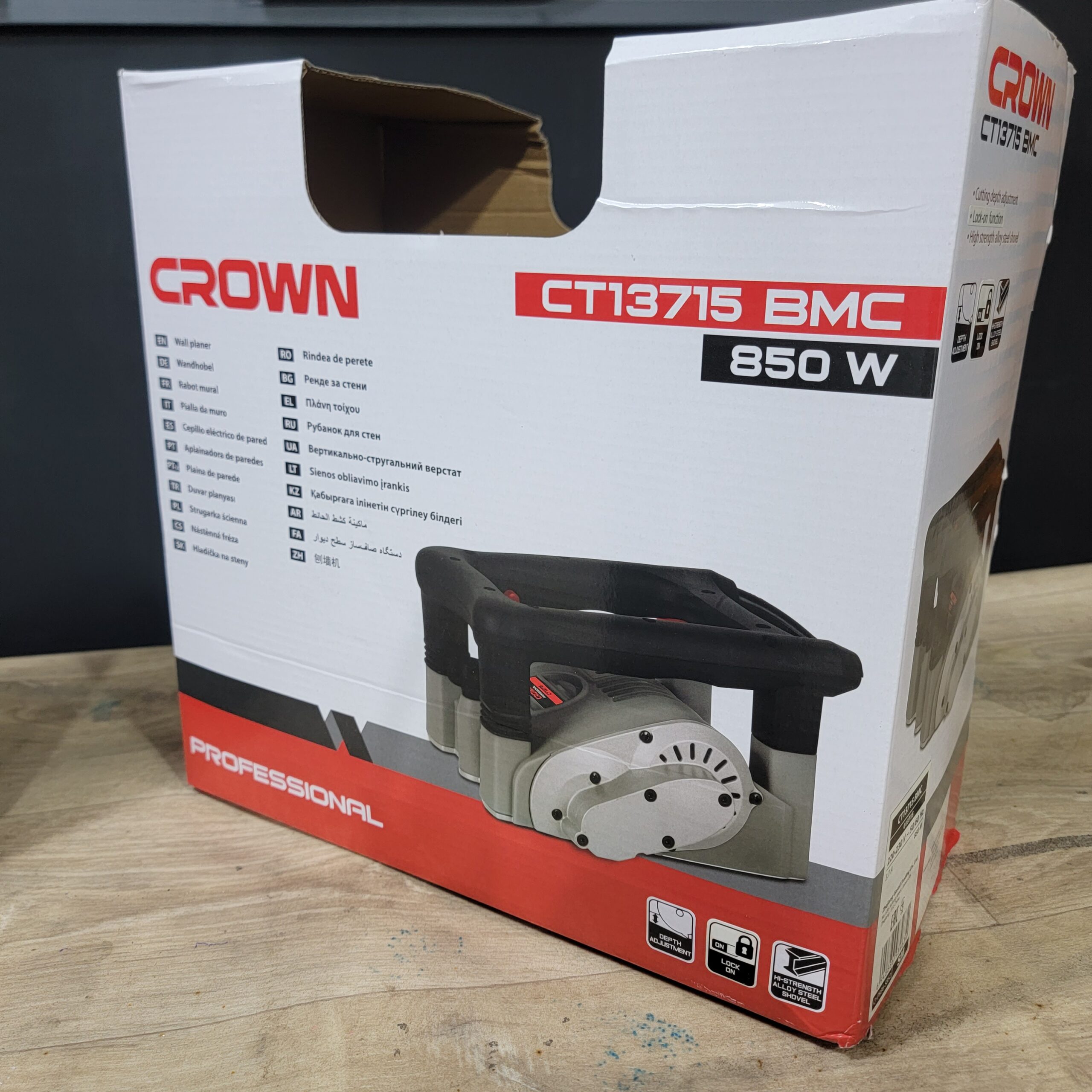 Raboteuse crown/آلة تقشير الجدران كراون ct13715 - الصورة 2