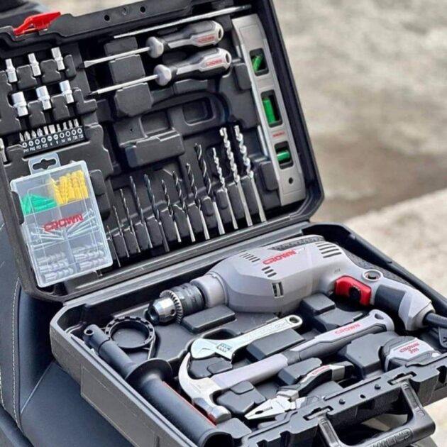 Kit perceuse 98 pieces crown 600w