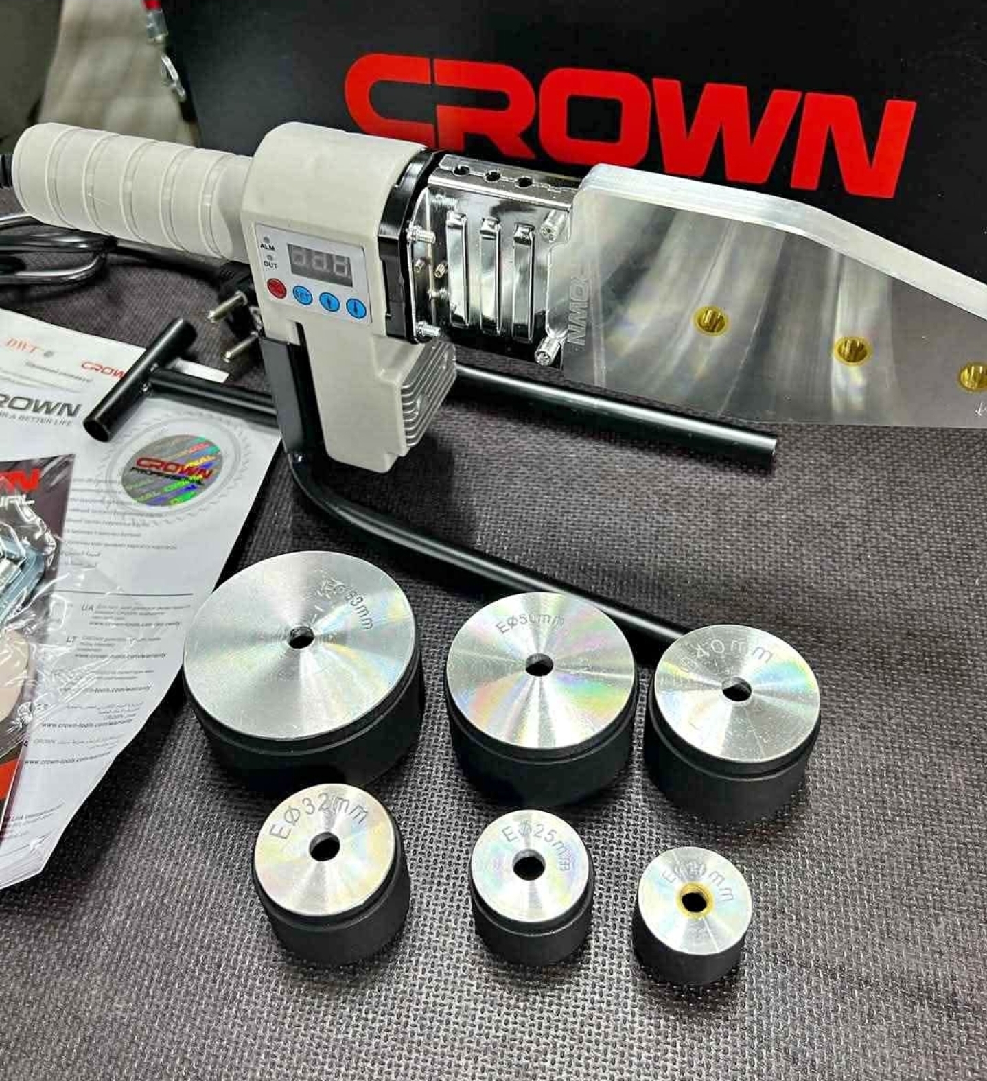 جهاز تلحيم انابيب بلاستيك كراون ct19032mc