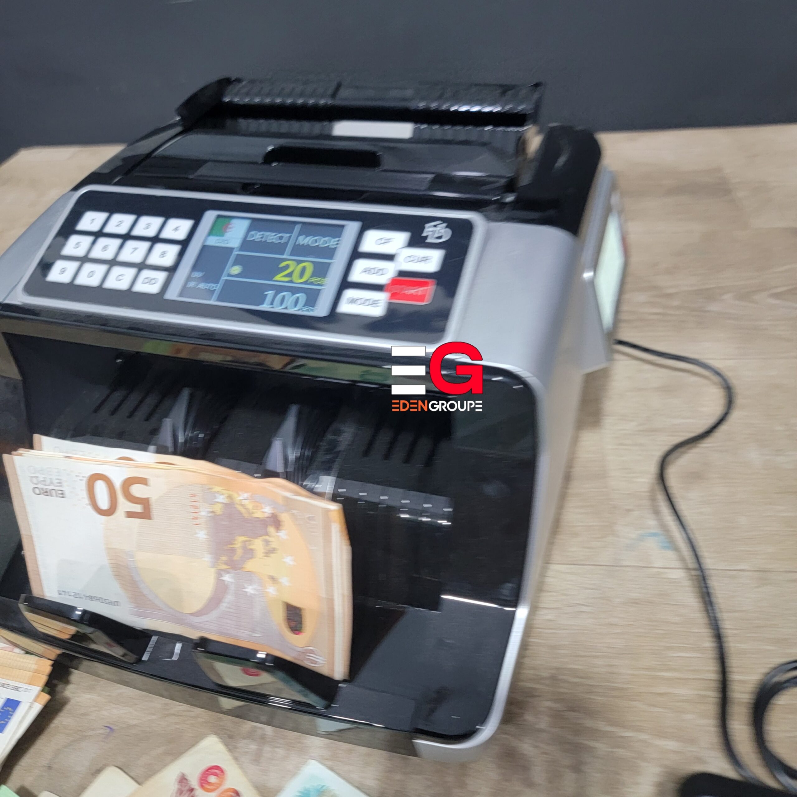 ماكينة عد النقود الورقية /HD-AL-7200 - الصورة 5