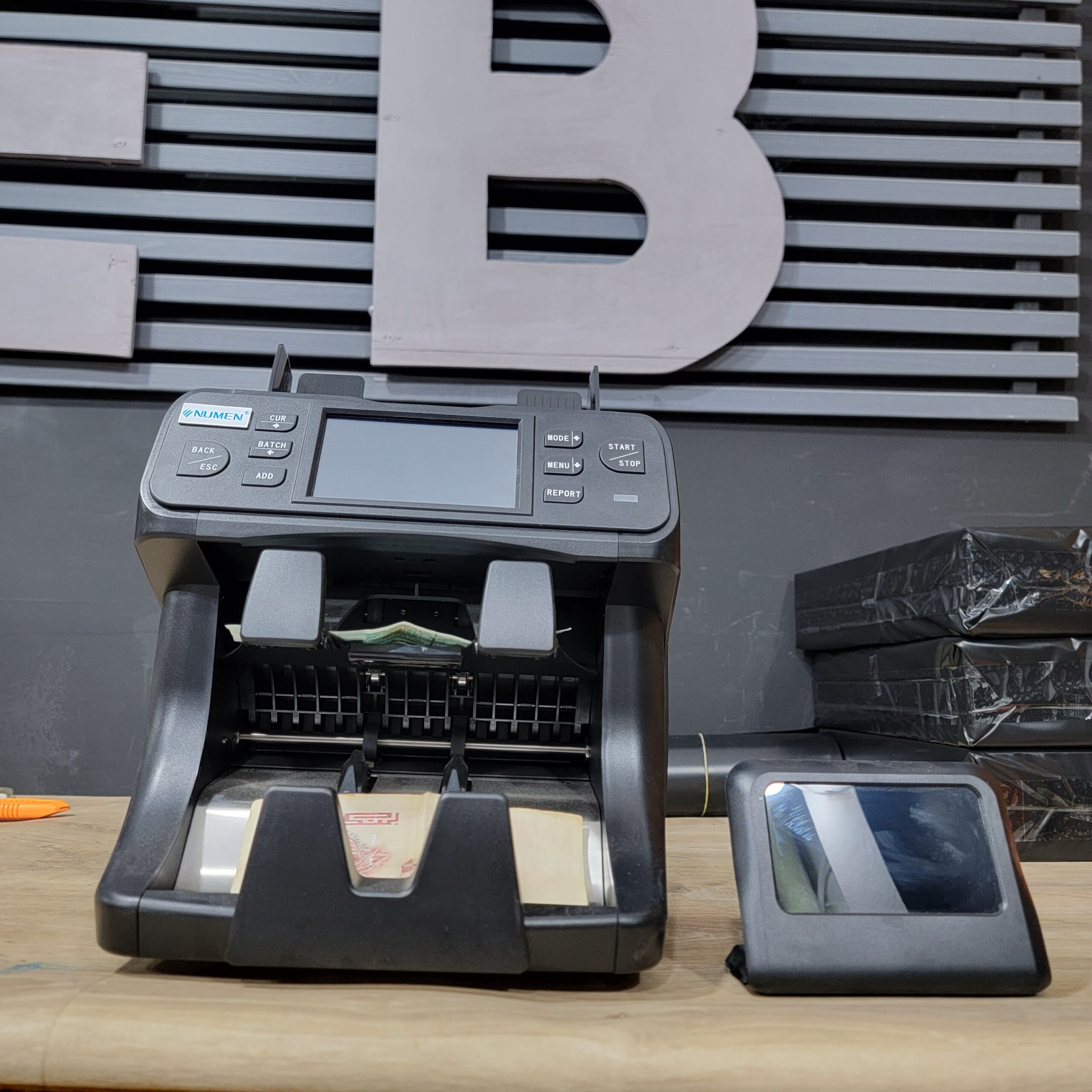 Compteuse des billet numen SH-208C - الصورة 5