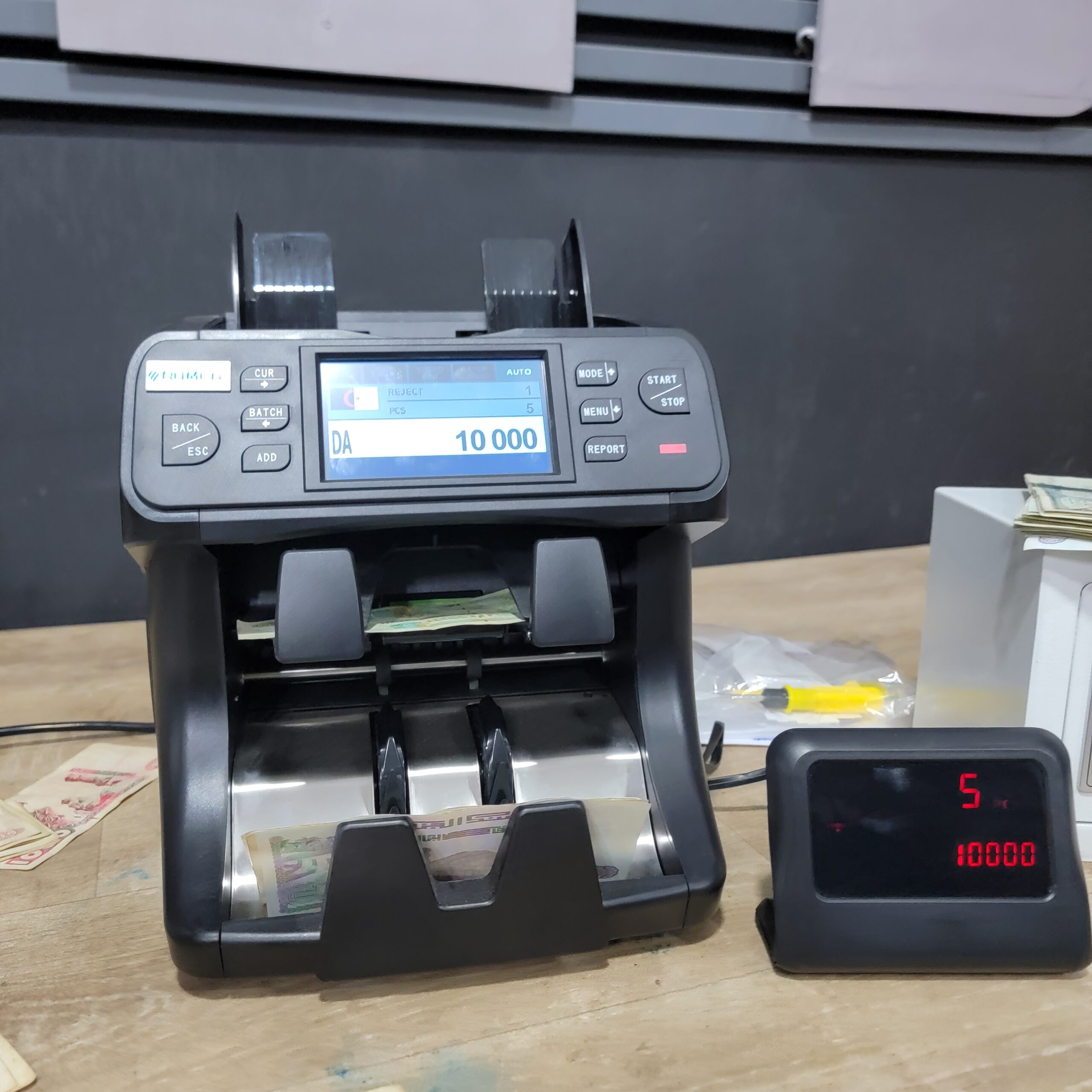 Compteuse des billet numen SH-208C - الصورة 8