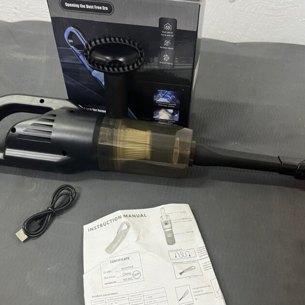 ASPIRATEUR A BATERRIE TYPE C BLEU F6605