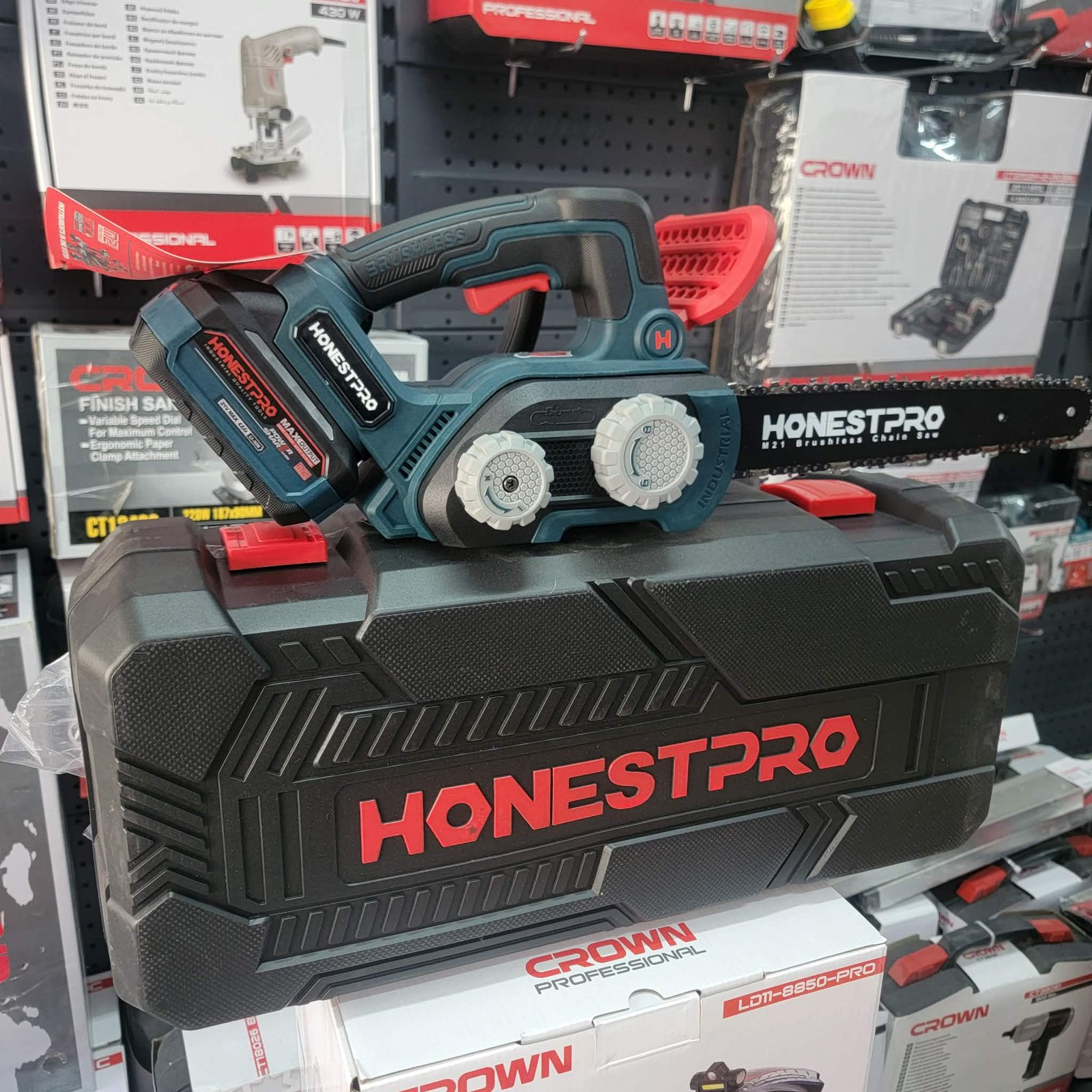 SCIE A CHAINE HONESTPRO 21V 1 BAT 4 AH YAE2683
